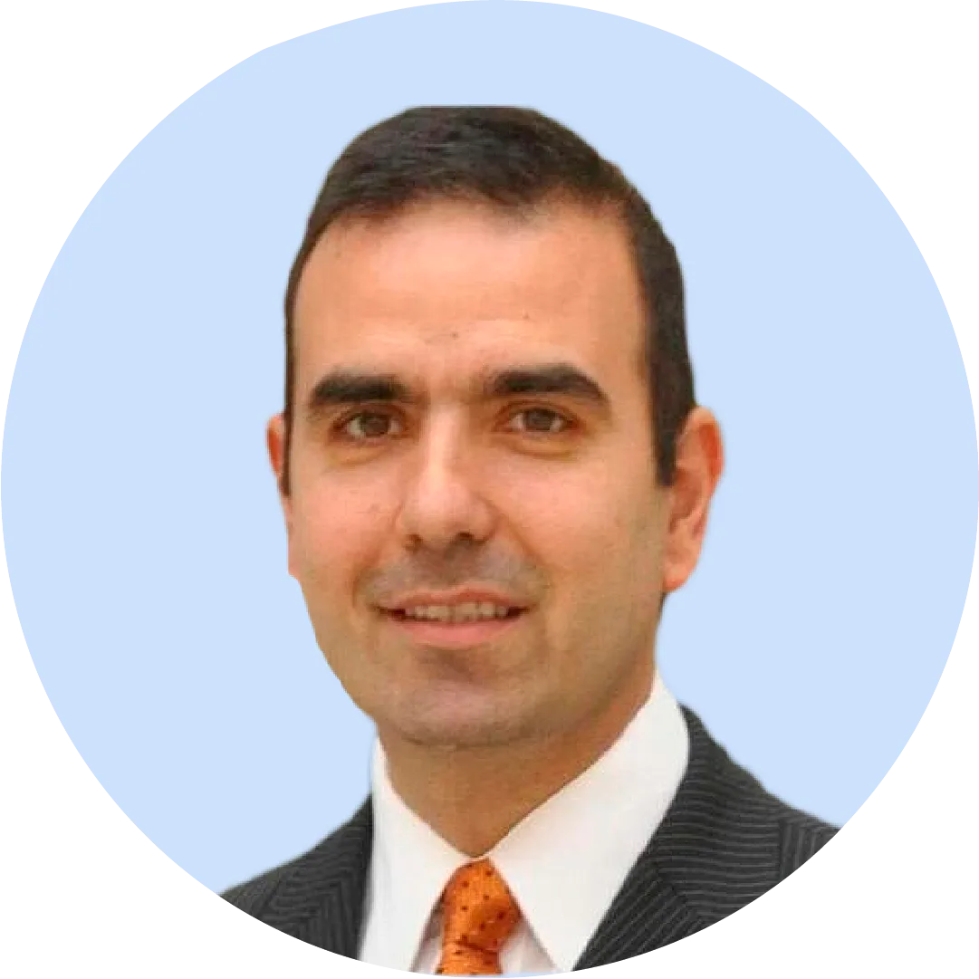 Dr. Álvaro Javier Iriarte